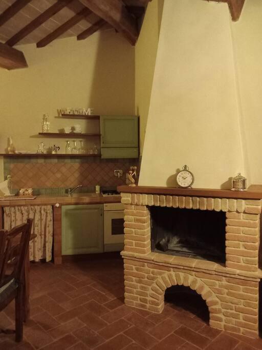 Country House - La Casetta Nel Borgo San Venanzo Esterno foto